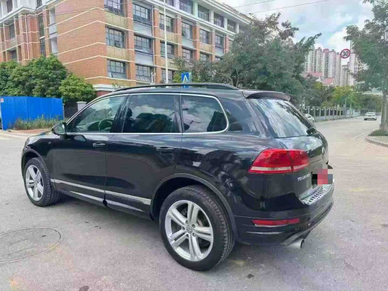 南宁13年大众途锐7