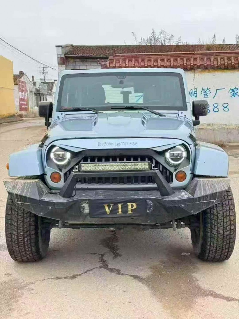 乌海13年Jeep牧马人1