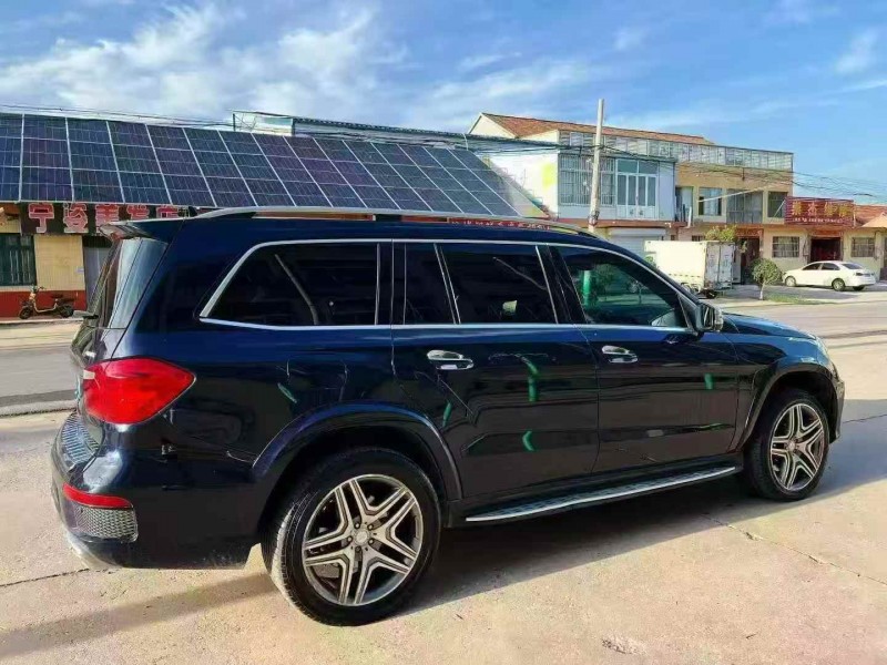 淄博16年奔驰GL8