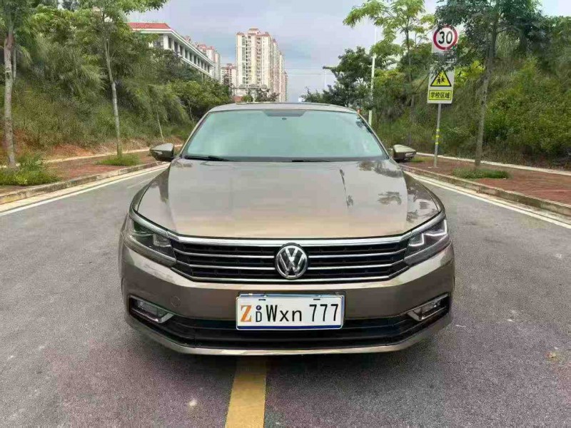 南宁17年大众帕萨特1