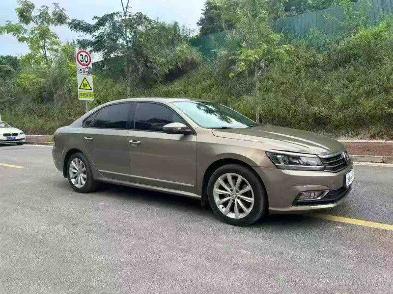 南宁17年大众帕萨特2