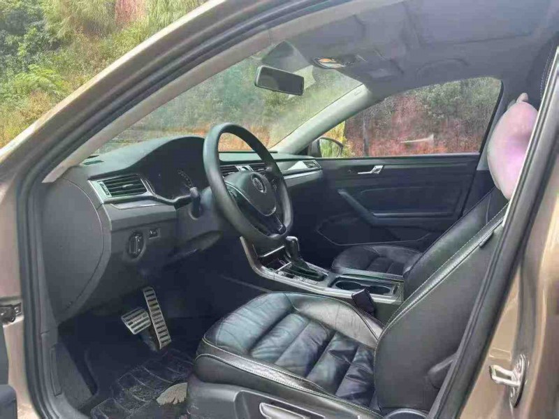 南宁17年大众帕萨特4