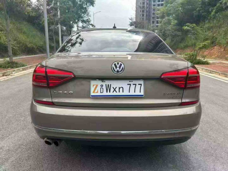 南宁17年大众帕萨特9