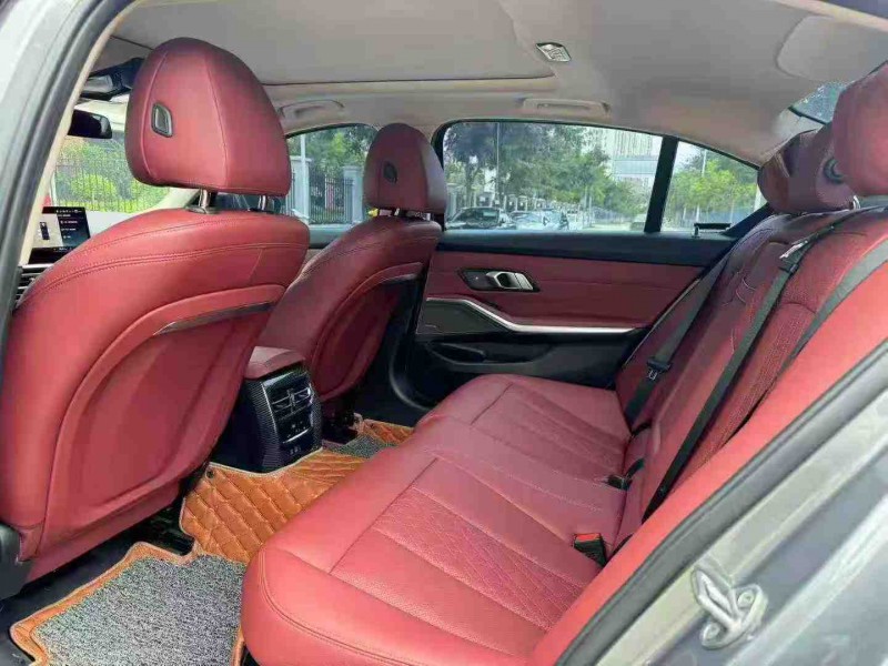 南宁22年宝马3系6