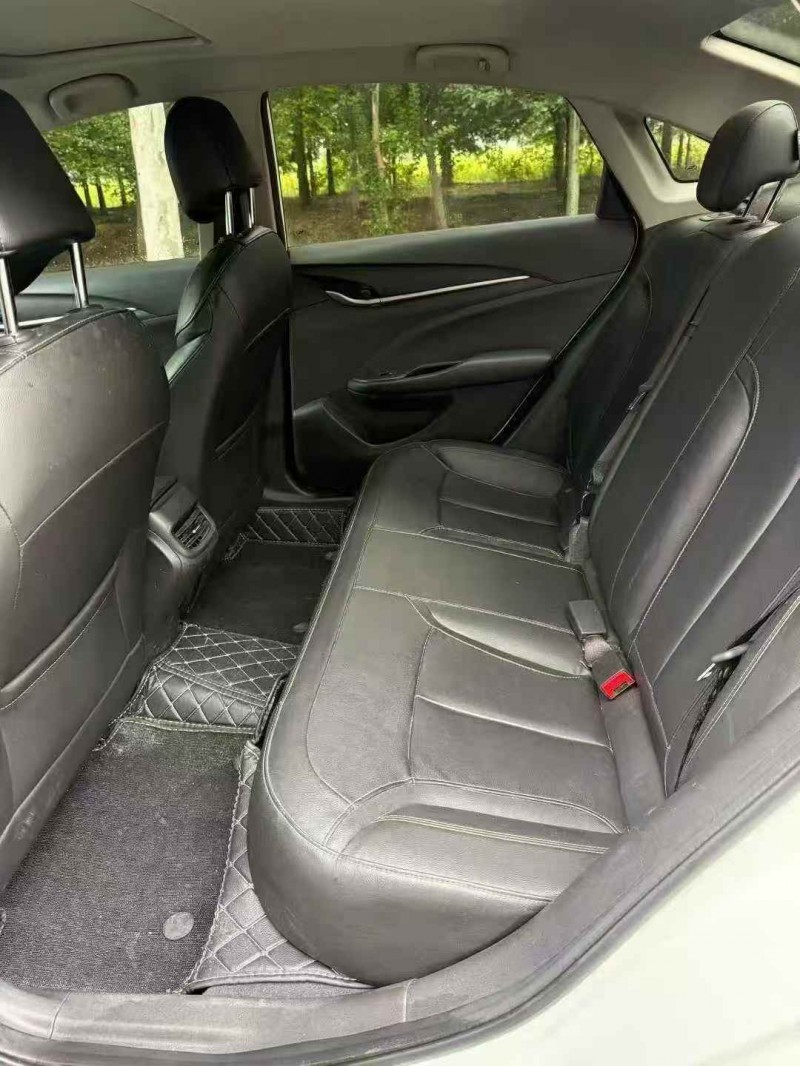 无锡20年别克英朗7