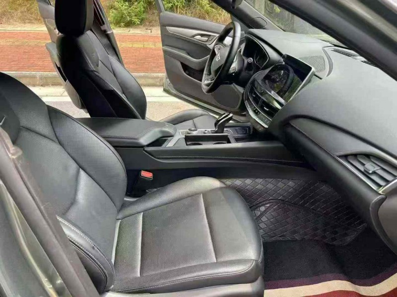 南宁23年凯迪拉克CT54