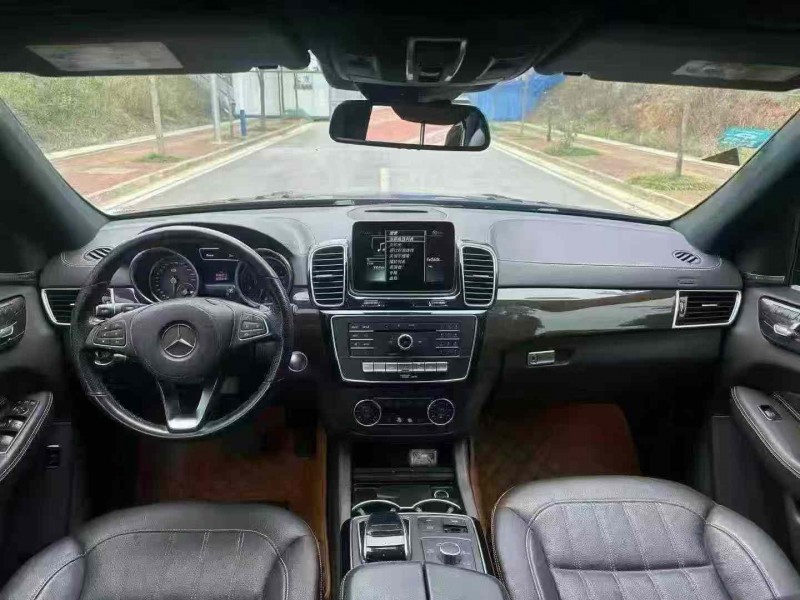 南宁18年奔驰GLS5