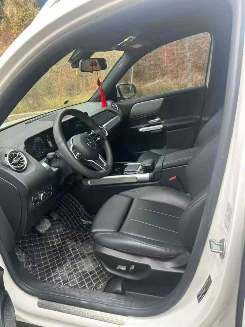 南宁22年奔驰GLB4