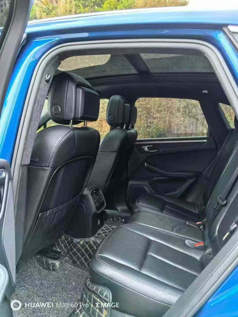 南宁17年保时捷Macan6