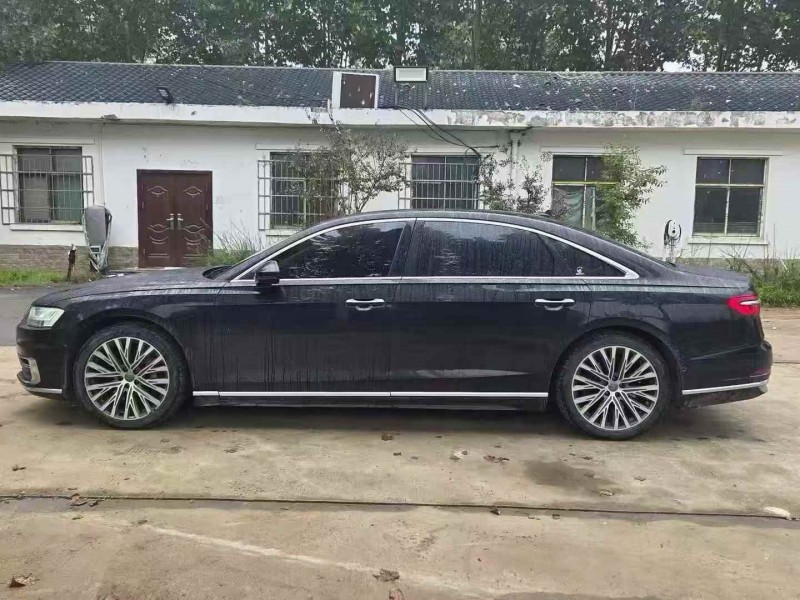 开封19年奥迪A8L4