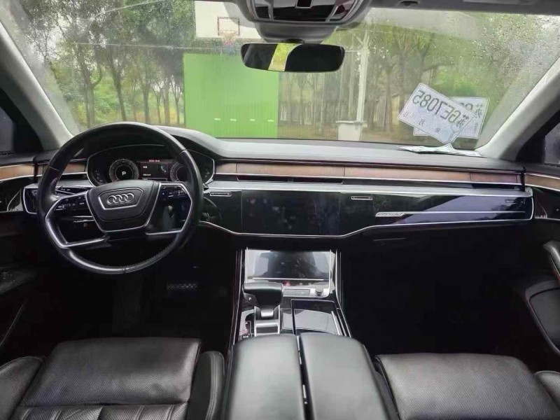 开封19年奥迪A8L6