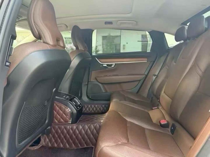 郑州20年沃尔沃S904