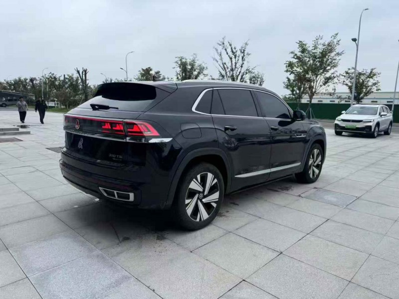 常州22年大众途昂8