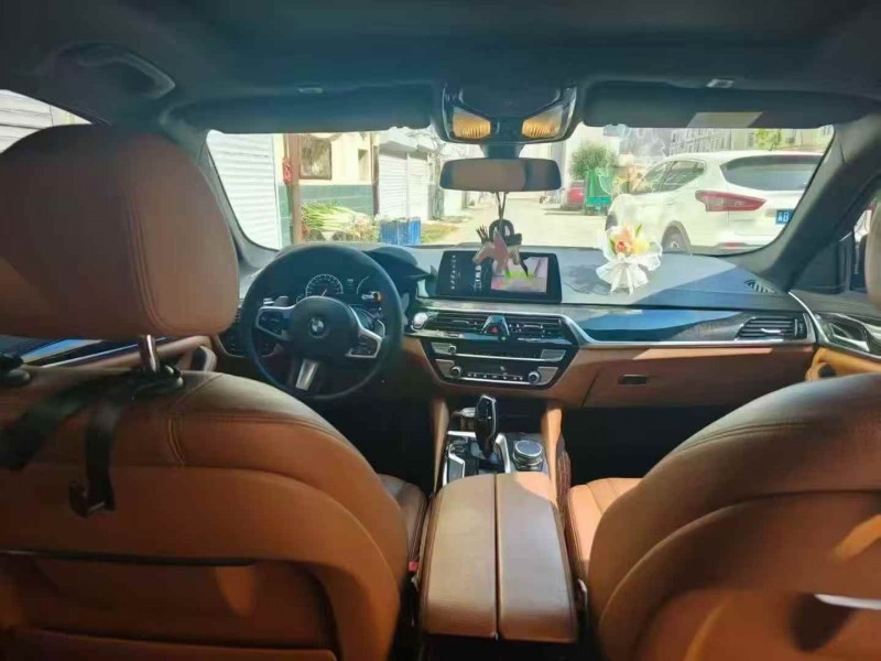 秦皇岛19年宝马5系4