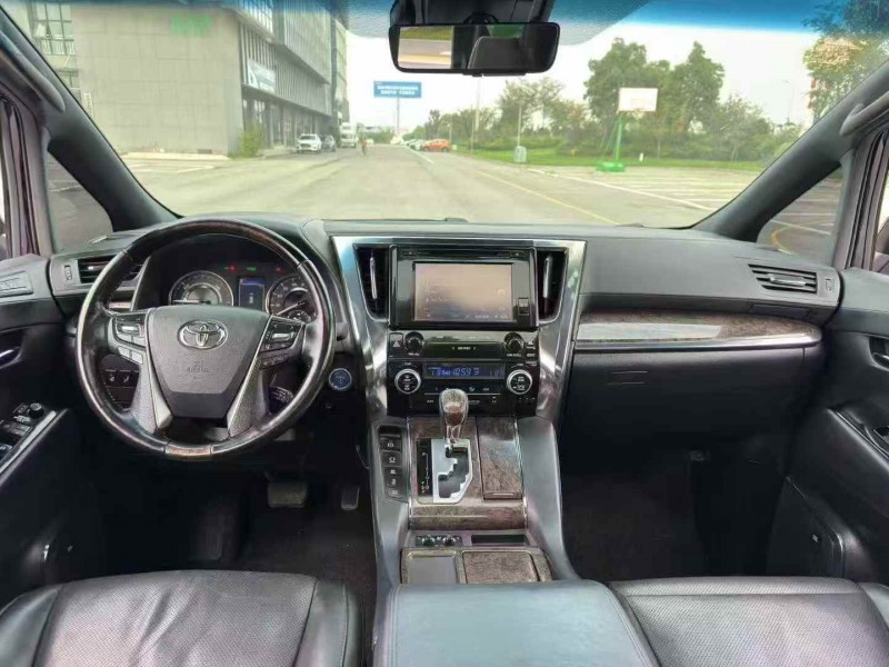 苏州19年丰田威尔法7