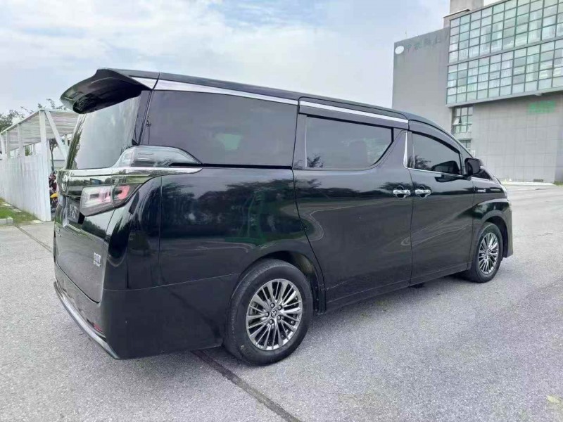 苏州19年丰田威尔法9