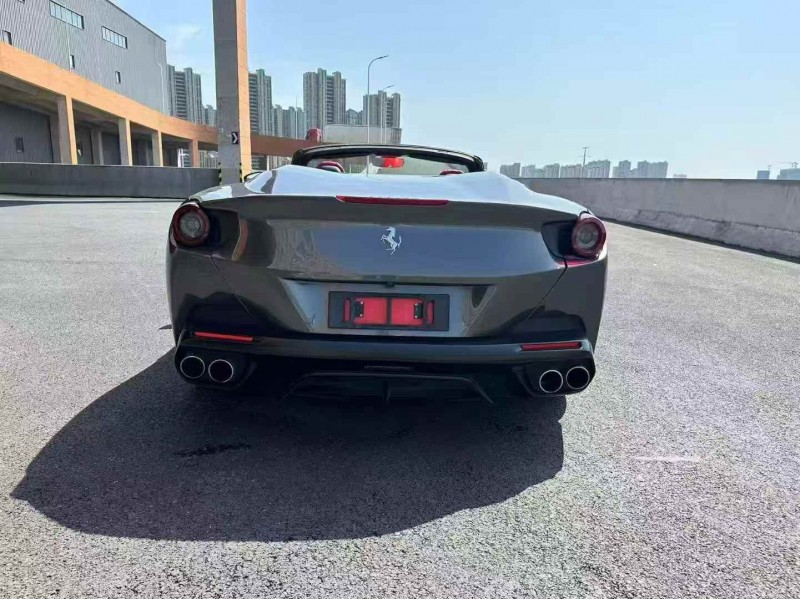 常州19年法拉利Portofino9
