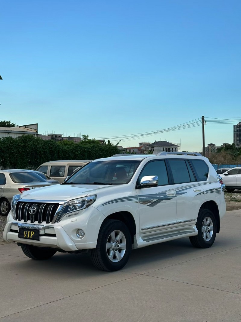 中山14年丰田普拉多4