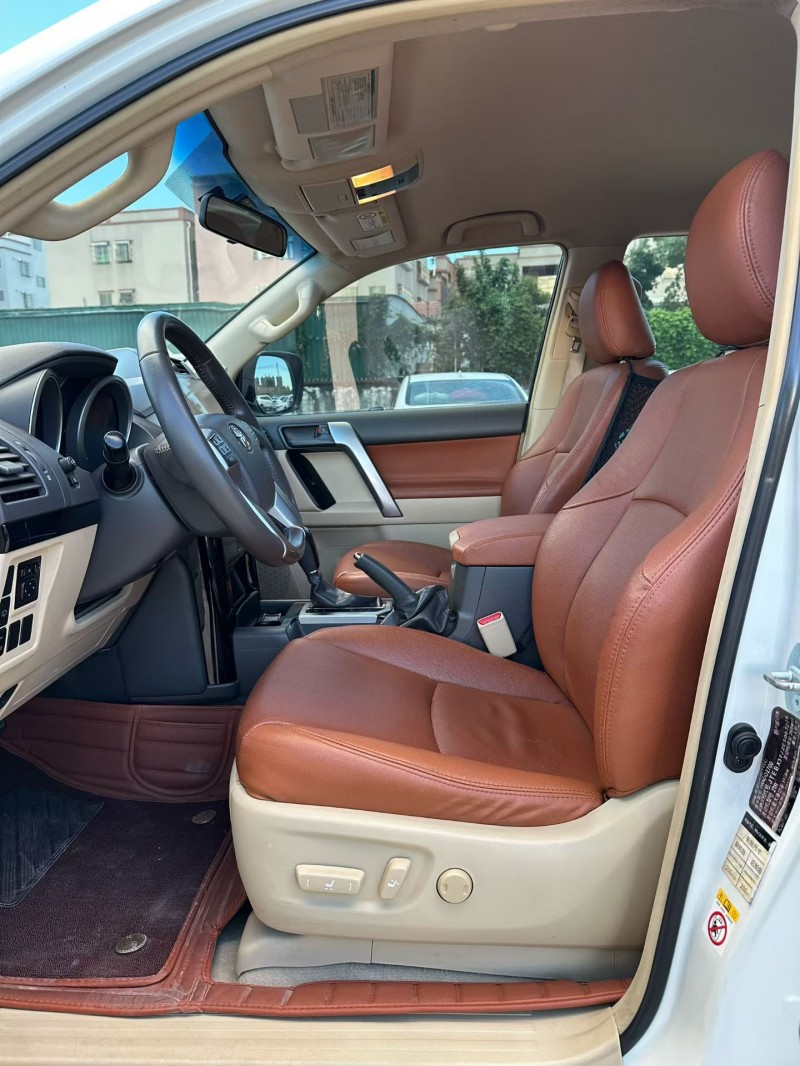 中山14年丰田普拉多5