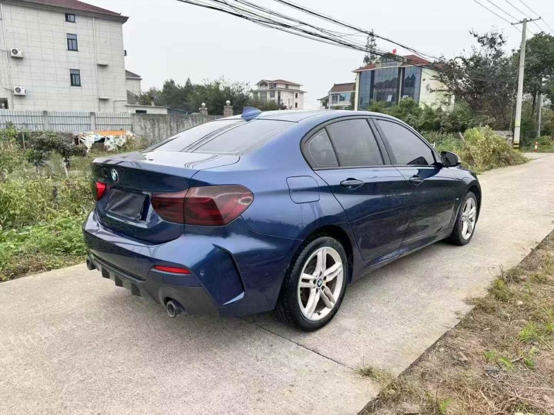 宁波22年宝马1系5