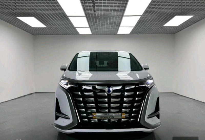 济南24年腾势D92