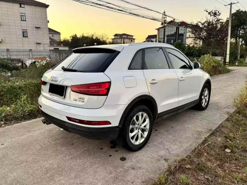 温州16年奥迪Q38