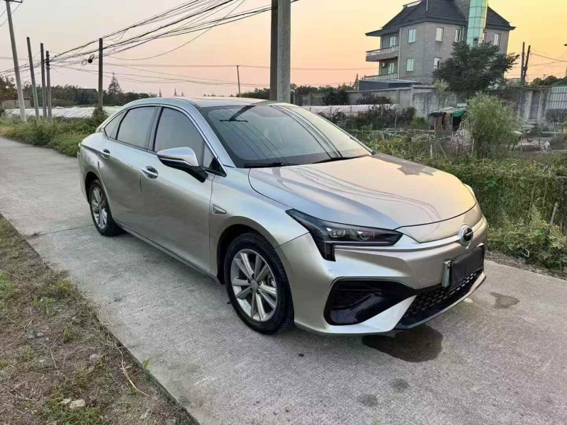 嘉兴23年传祺埃安S2