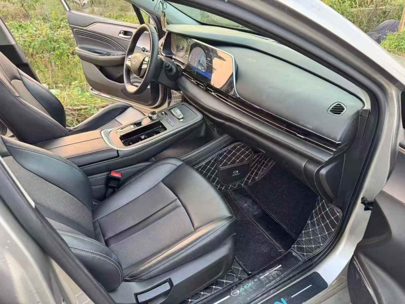 嘉兴23年传祺埃安S6