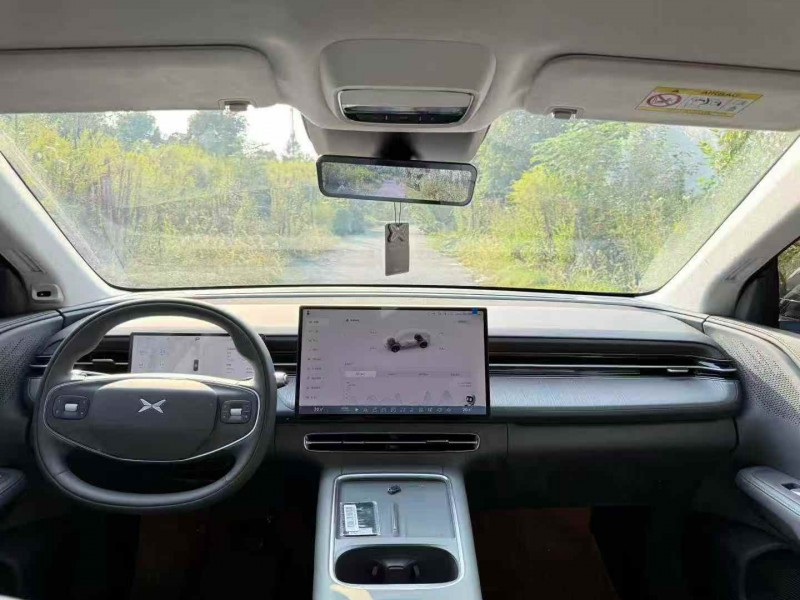 黄石25年小鹏汽车G67