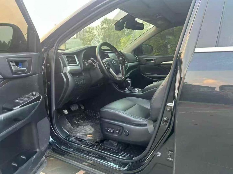 湘潭22年丰田汉兰达4