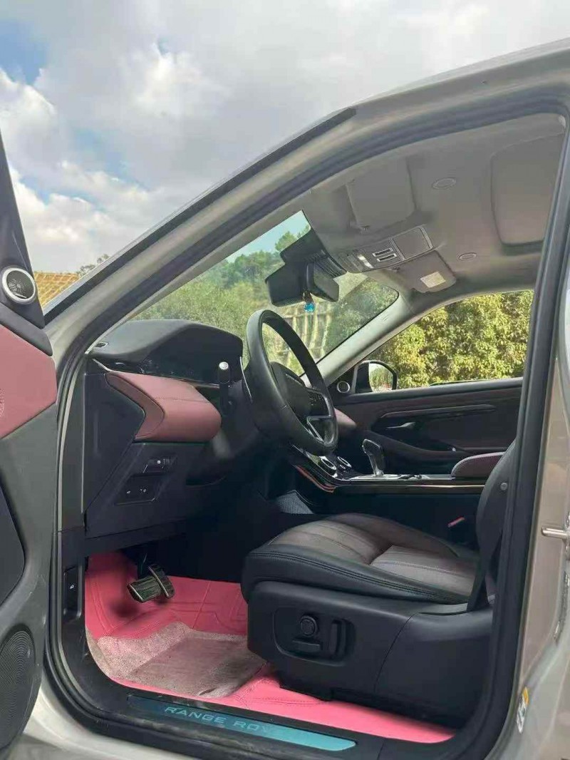 六盘水23年路虎极光5