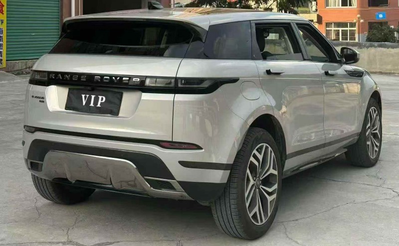 六盘水23年路虎极光8