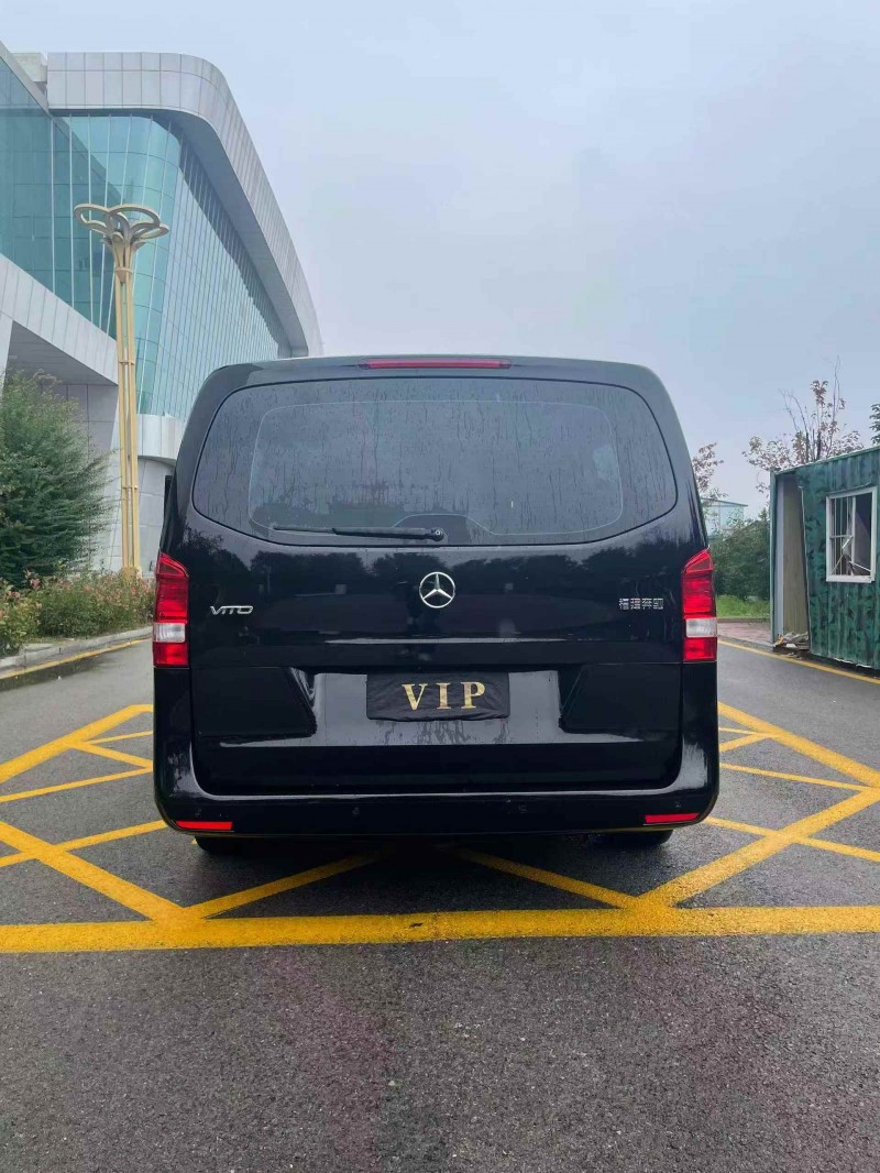 秦皇岛19年奔驰威霆7