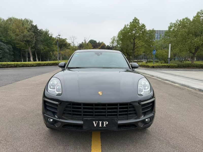 盐城18年保时捷Macan1