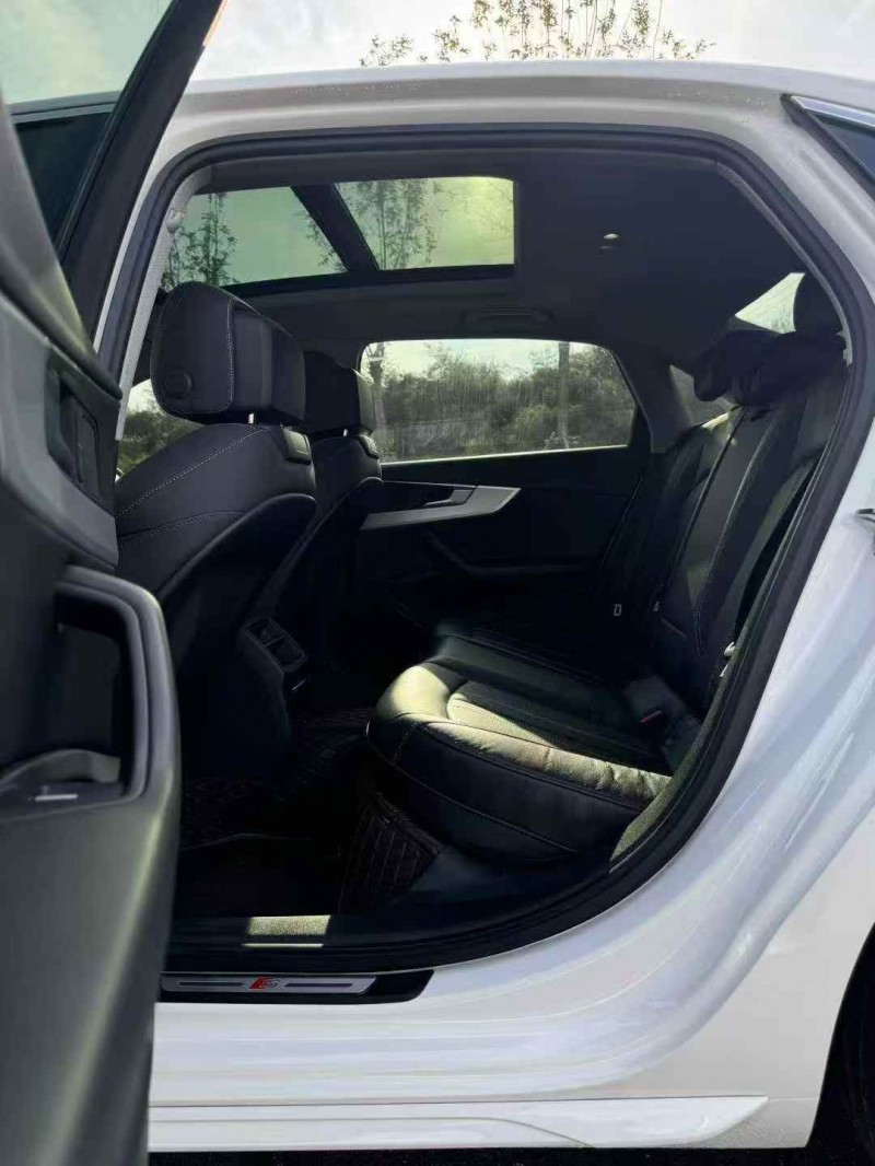 秦皇岛22年奥迪A4L5