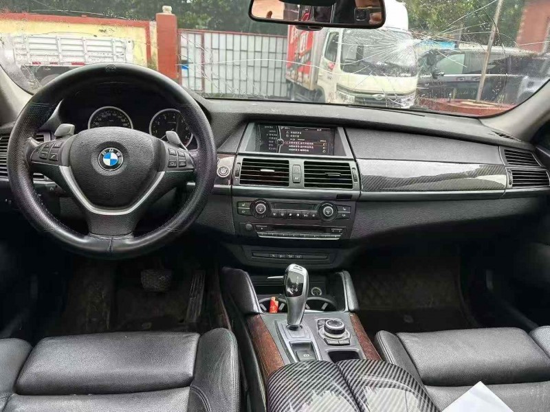 淄博11年宝马X65