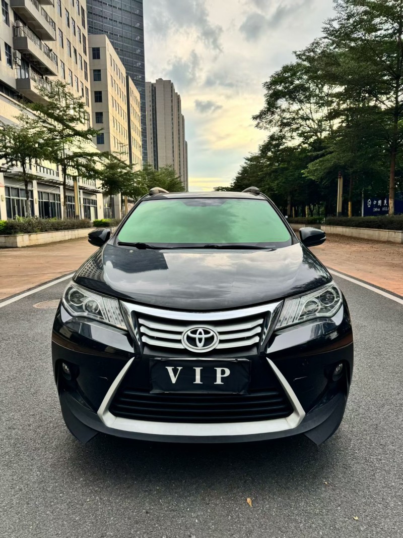 珠海15年丰田RAV4荣放1