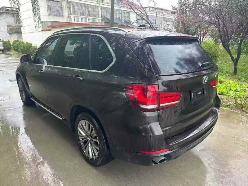 青岛15年宝马X57