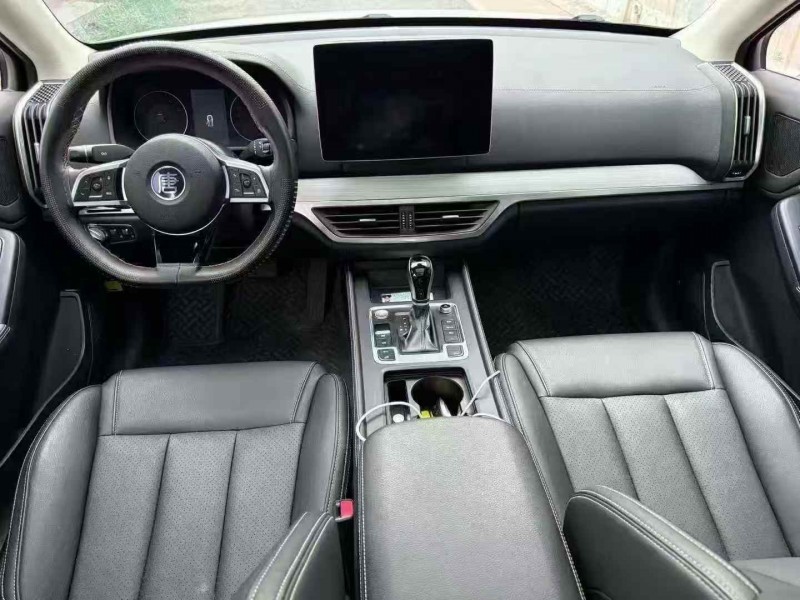 济南18年比亚迪唐5