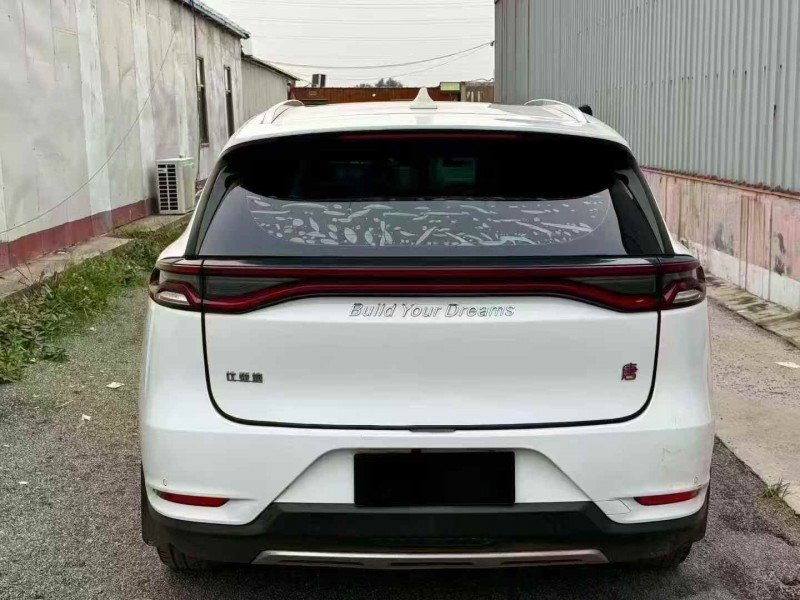 济南18年比亚迪唐9