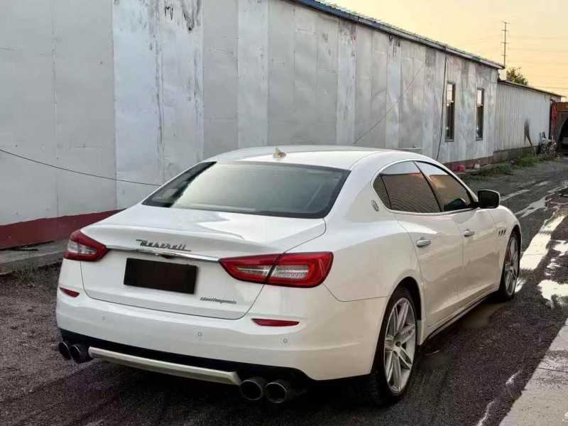 济宁14年玛莎拉蒂总裁7