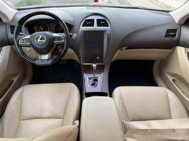 枣庄12年雷克萨斯ES5