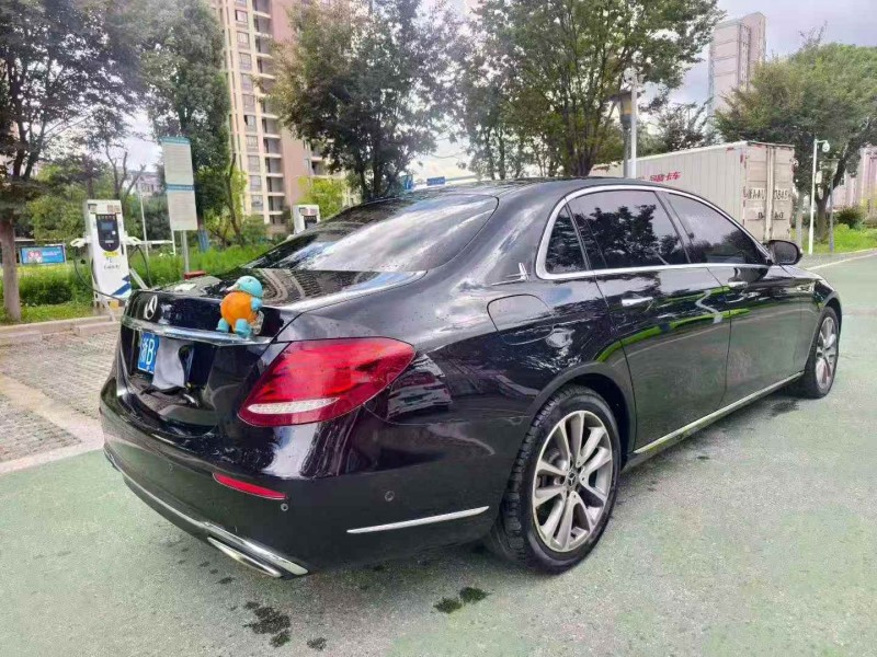 嘉兴18年奔驰E7