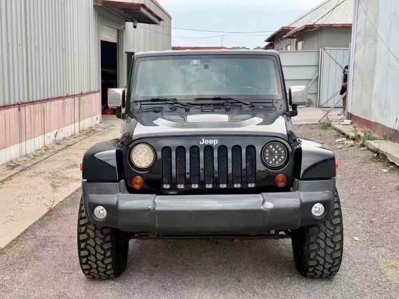 莱芜12年Jeep牧马人1