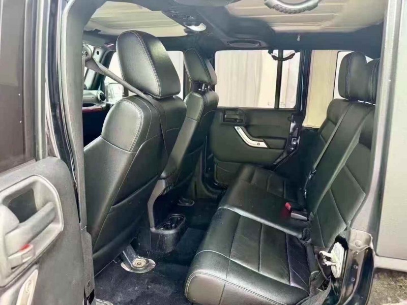 莱芜12年Jeep牧马人4