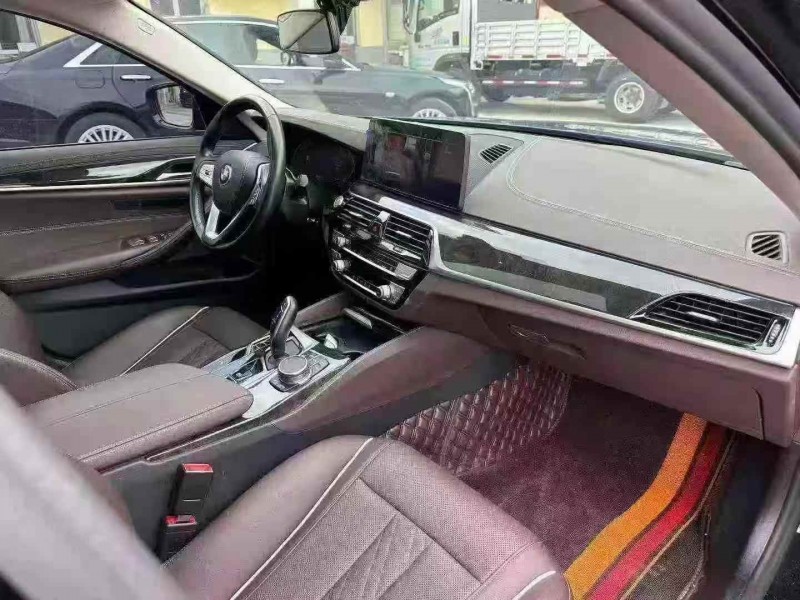 淄博21年宝马5系6