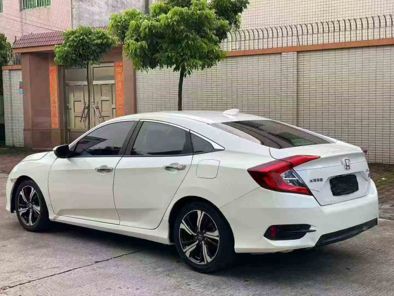 茂名18年本田思域8