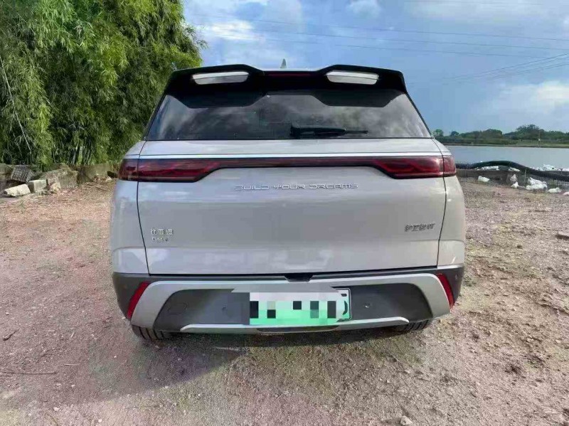 湛江23年比亚迪护卫舰9