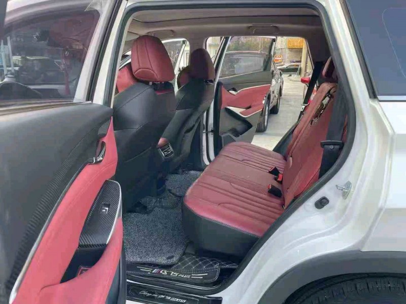 徐州20年长安汽车CS756