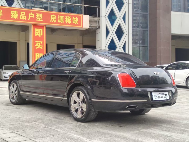 遵义10年宾利飞驰9